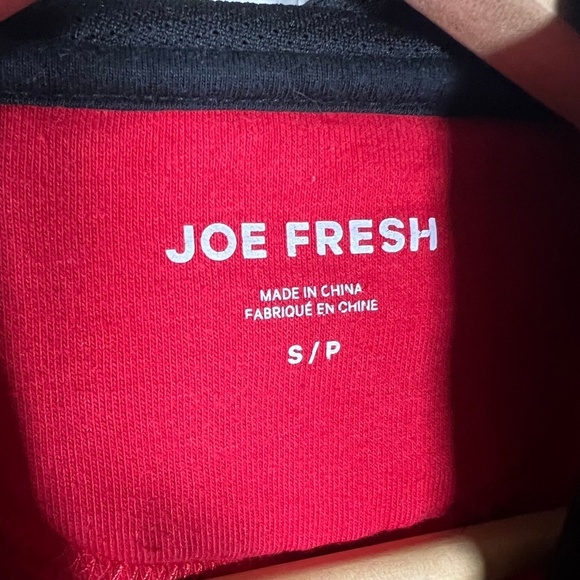 Joe Fresh size small zip up Canada hoodie - Picture 4 of 4
